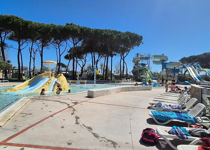 Mobil P171 Le Castellas