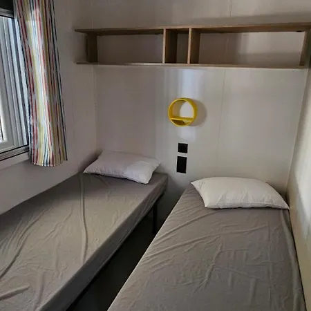 Mobil P171 Le Castellas Campsite Sete