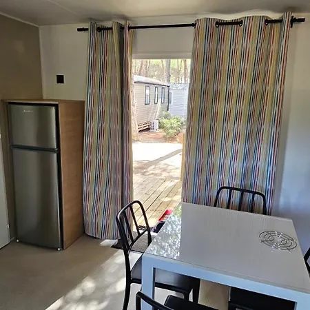 Mobil P171 Le Castellas Campsite